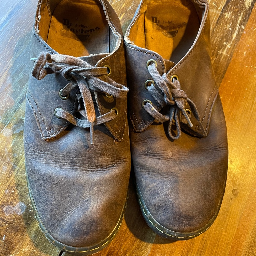 Doc Martens Coronado brown shoes. W8 M6 EU39